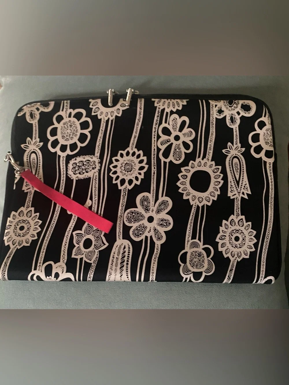 Samsonite Laptop Case Black White Modern Floral Fuchsia Pink Lining